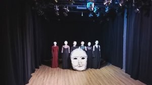 Представление "Обновленный "Фарфоровый сад"