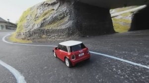 Настольные радиоуправляемые гонки на машинках Mini Cooper turbo racing 1/76 Licensed