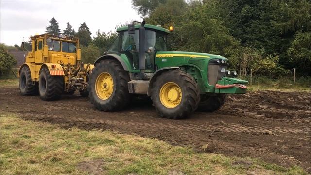 Kampf der Giganten K-700 vs. John Deere 8420 ( Original Sound ) смотреть онлайн