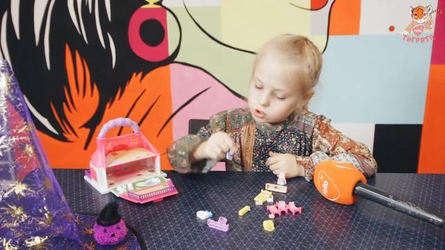 Hello Kitty и ее домик / КАТЯ / Студия юного видеоблогера Тигрята