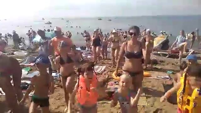 Муниципальный пляж Джубга. Зарядка 25.08.2019