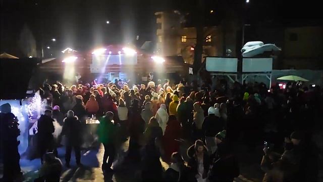 Домбай 2022 смотреть онлайн