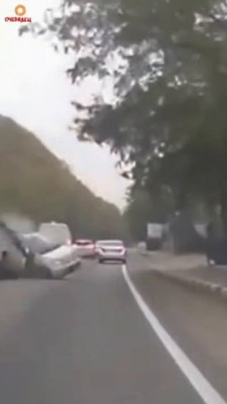 Подборка ДТП и аварий, снятых на видеорегистратор