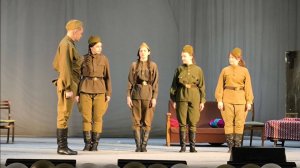 "Не покидай меня", спектакль театральной студии "Арлекин" по пьесе Алексея Дударева.