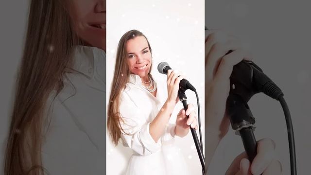 Майя Кристалинская - А снег идёт!! (кавер)