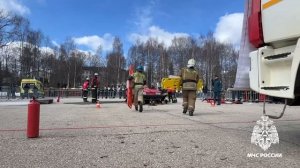 🔥В Сыктывкаре выбрали лучшую команду МЧС России по проведению аварийно-спасательных работ при ликвид