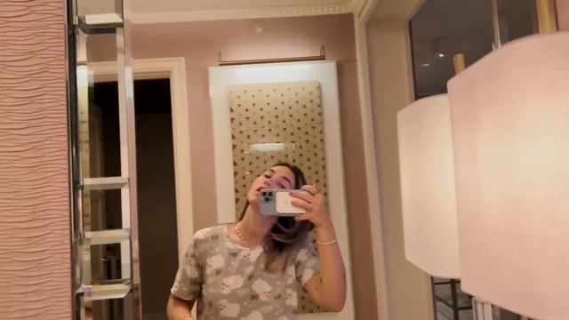 MOSTREI NOSSA SUÍTE NO HOTEL DE LUXO EM LAS VEGAS!!! смотреть онлайн