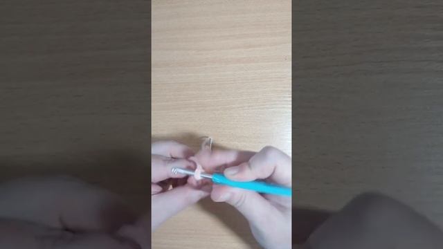 Малыши. Верхние лапки смотреть онлайн