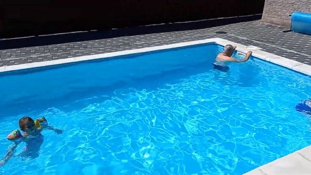 Бассейны с термальной водой,это у нас в Гуамке,вода очень полезная , источники из под земли🥰🏕🏞