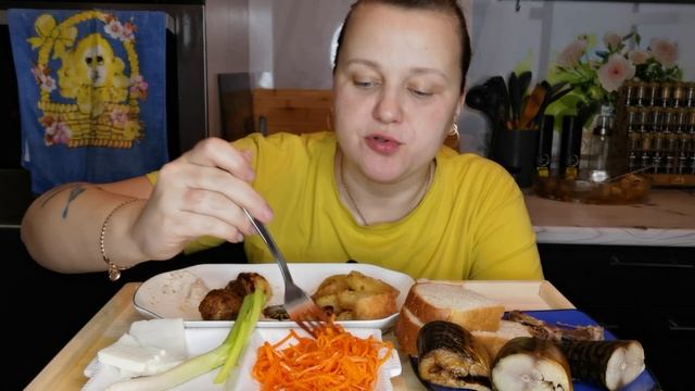 Мукбанг Картофель Скумбрия