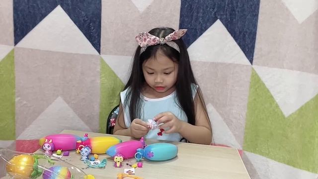 Unboxing Cepia Bananas Bunch Of 5 And Strawberries