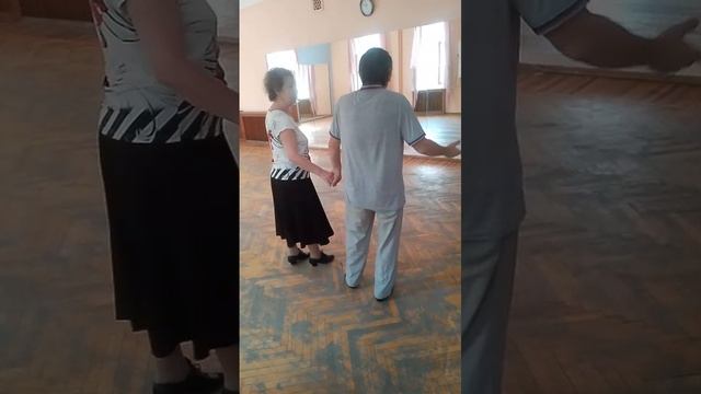 23-04-2025изучаем танец самбо