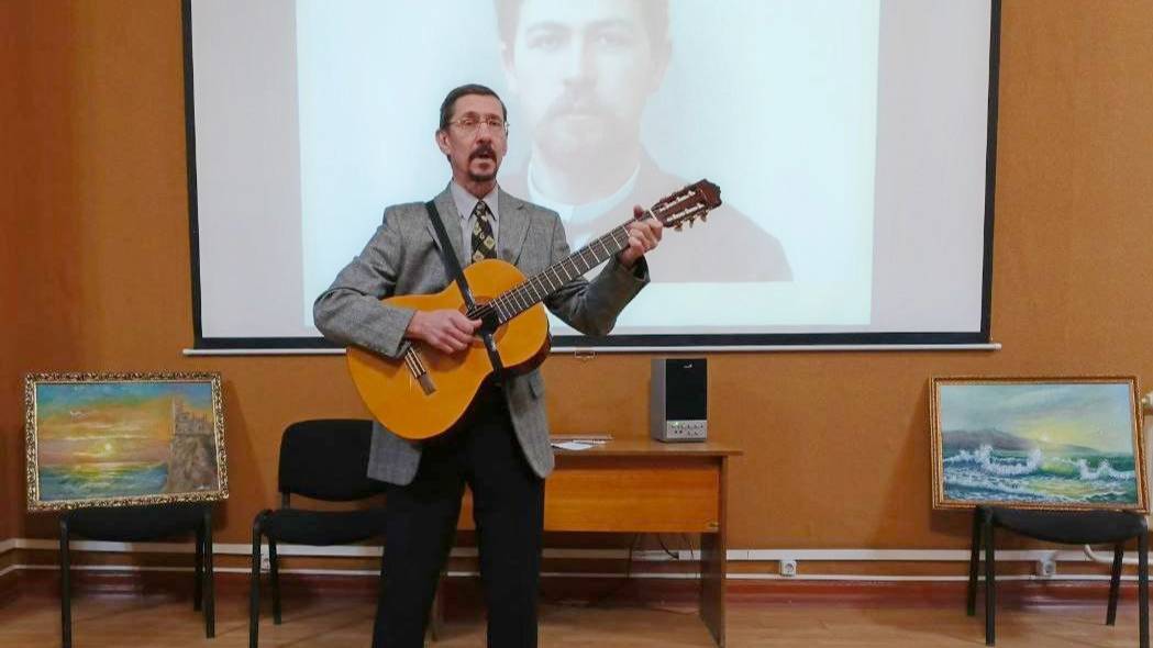 поёт Юрий Черепахин