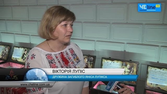 Армейские ящики превратились в личные витрины: в Прилуках разместили «Блокпост памяти» смотреть онлайн