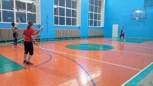 Спидминтон в зале