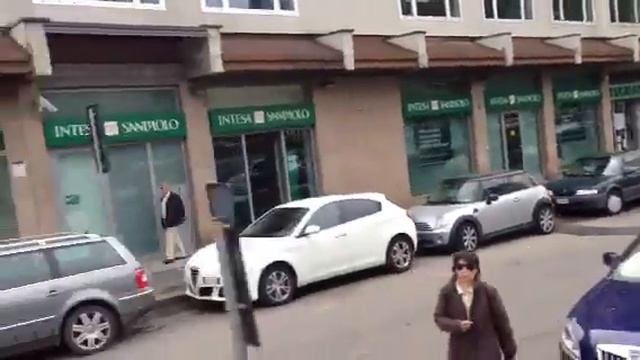 Милан. Трамвай смотреть онлайн