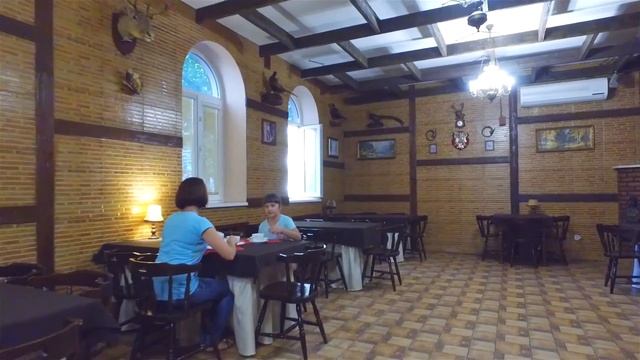 Готель «Охотничий дім», м. Южне - аерозйомка смотреть онлайн