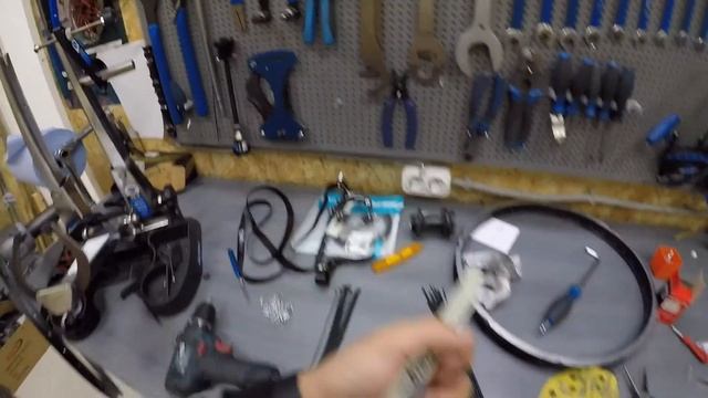 мастерская часть вторая и поиск снаряжения смотреть онлайн