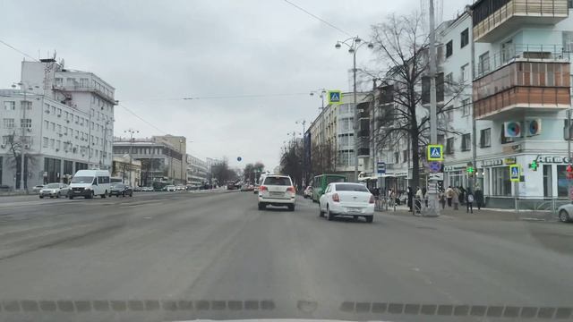 В поисках парковки в центре Екатеринбурга Едем в Уралтест и не знаем где встать? смотреть онлайн