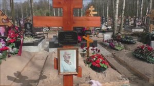 Место упокоения друга, Онохова В.Л. Смоленское кладбище. Петербург. 22.04.25.