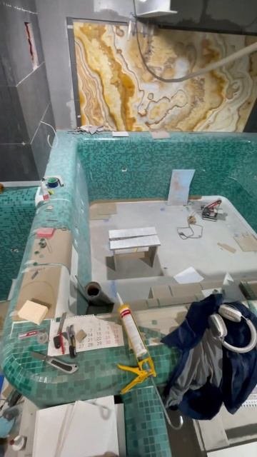 Скоро построим переливной бассейн из мозаики в СПА центре гостиницы Панорама, Зеленоградск #бассейн