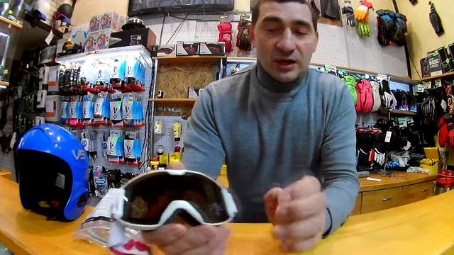 Детская горнолыжная маска Julbo Snoops XS, видео обзор от веломагазина VeloViva. Киев