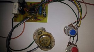 Делаем бп на LM358 и кт827 с регуляторами напряжения и защиты по току.