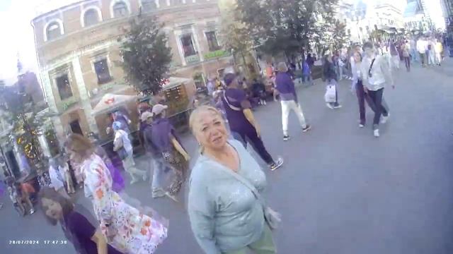 Небольшие фрагменты одного выступления (глазами музыканта) смотреть онлайн