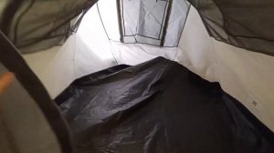 Распаковка и сборка четырехместной палатки прямо в квартире