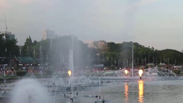 Манила, Филиппины, танцующие фонтаны смотреть онлайн