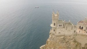 Крым. Ласточкино гнездо с высоты птичьего полета