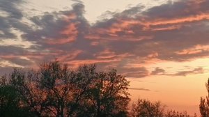 Вот это я понимаю ЗАКАТ. Клевая музыка. Ну что ж проводим ещё один день жизни!!!!!