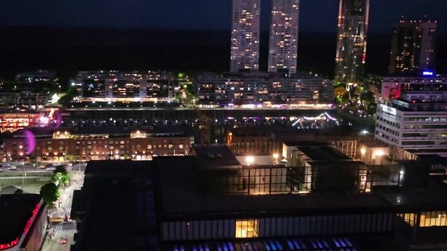 Trade Sky Bar в Буэнос-Айресе был выбран среди лучших крыш м? смотреть онлайн