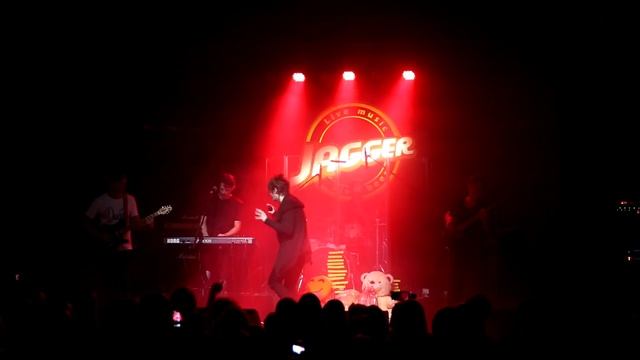 Александр Бон "Take On Me" (Санкт-Петербург, 05.06.16) смотреть онлайн