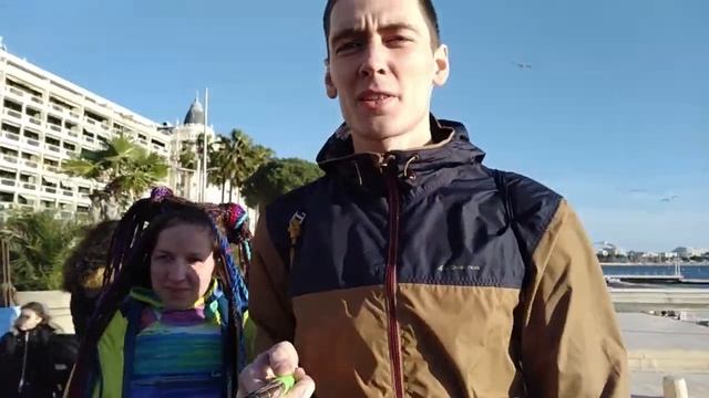 ФРАНЦИЯ. Полкило круаcсанов с молоком смотреть онлайн