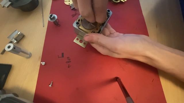 [40] Rosengrens RKL10 gutted and assembled смотреть онлайн