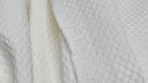 Молочный жаккард, с рисунком в виде плетения
12-11355