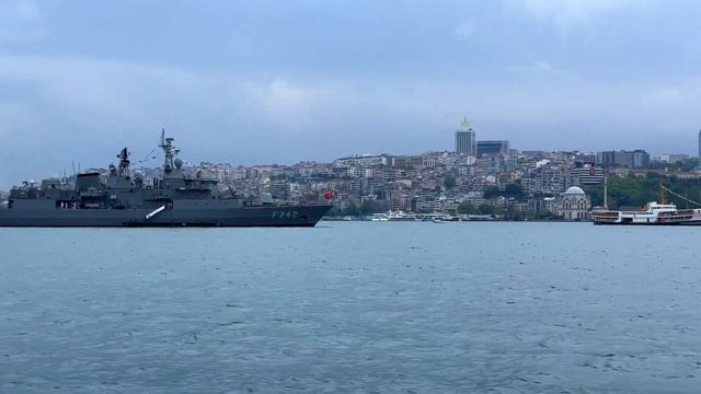 Небольшое путешествие в Стамбул | уличная еда | туристические места | студент в Турции смотреть онлайн