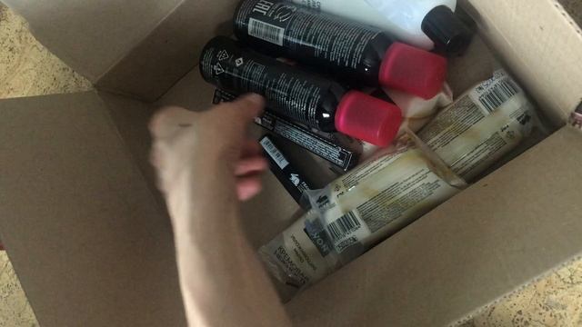 23-04-2025 распаковка заказа Avon каталог АПРЕЛЬ 2025 коробка 1. смотреть онлайн