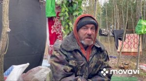 Вася 18 лет на свалке. Люди свалки, как живут в лесу отшельники. Минск. Мусорщик.