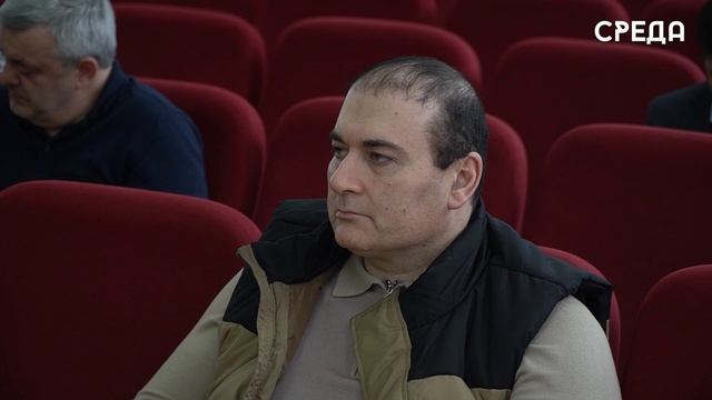 42-я сессия собрания депутатов прошла в Каспийске