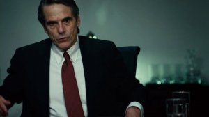 "Предел риска" (2011) — Джереми Айронс, Кевин Спейси, Саймон Бейкер, Закари Куинто, Деми Мур (1080p