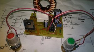 Сборка зарядного на TL494, что то с ним не так.