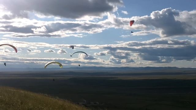 HD Параплан,групповые полёты в вечернем динамике. смотреть онлайн