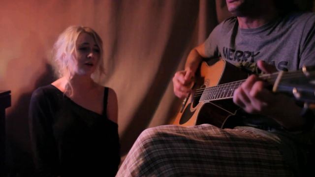 Ігор та Катя Андроник - Бяжы (Naka cover) смотреть онлайн