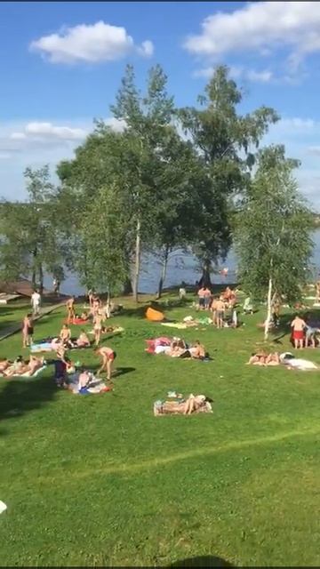 Пляж в Подмосковье смотреть онлайн