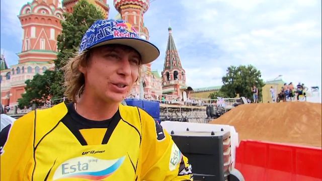 Подготовка к Red Bull X-Fighters 2010 смотреть онлайн