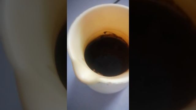 А я снова с чашкой кофе. Всем хорошего дня