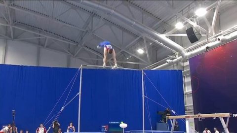 Алексей Ростов на перекладине ✅
#КР25_Новосибирск