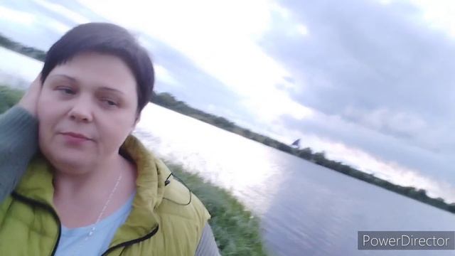 Ночуем в палатке у реки🤣🤣🤣 смотреть онлайн